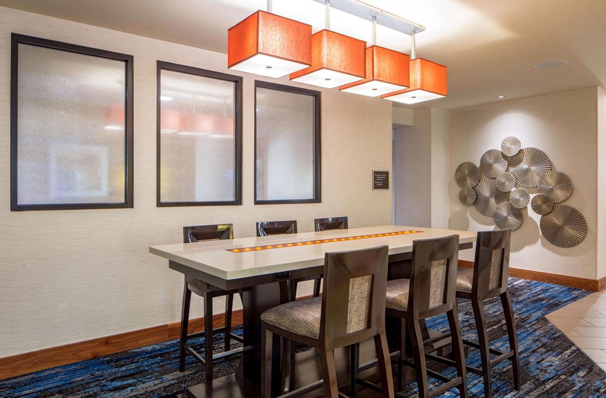 Doubletree Suites By Hilton Minneapolis Downtown Eksteriør bilde