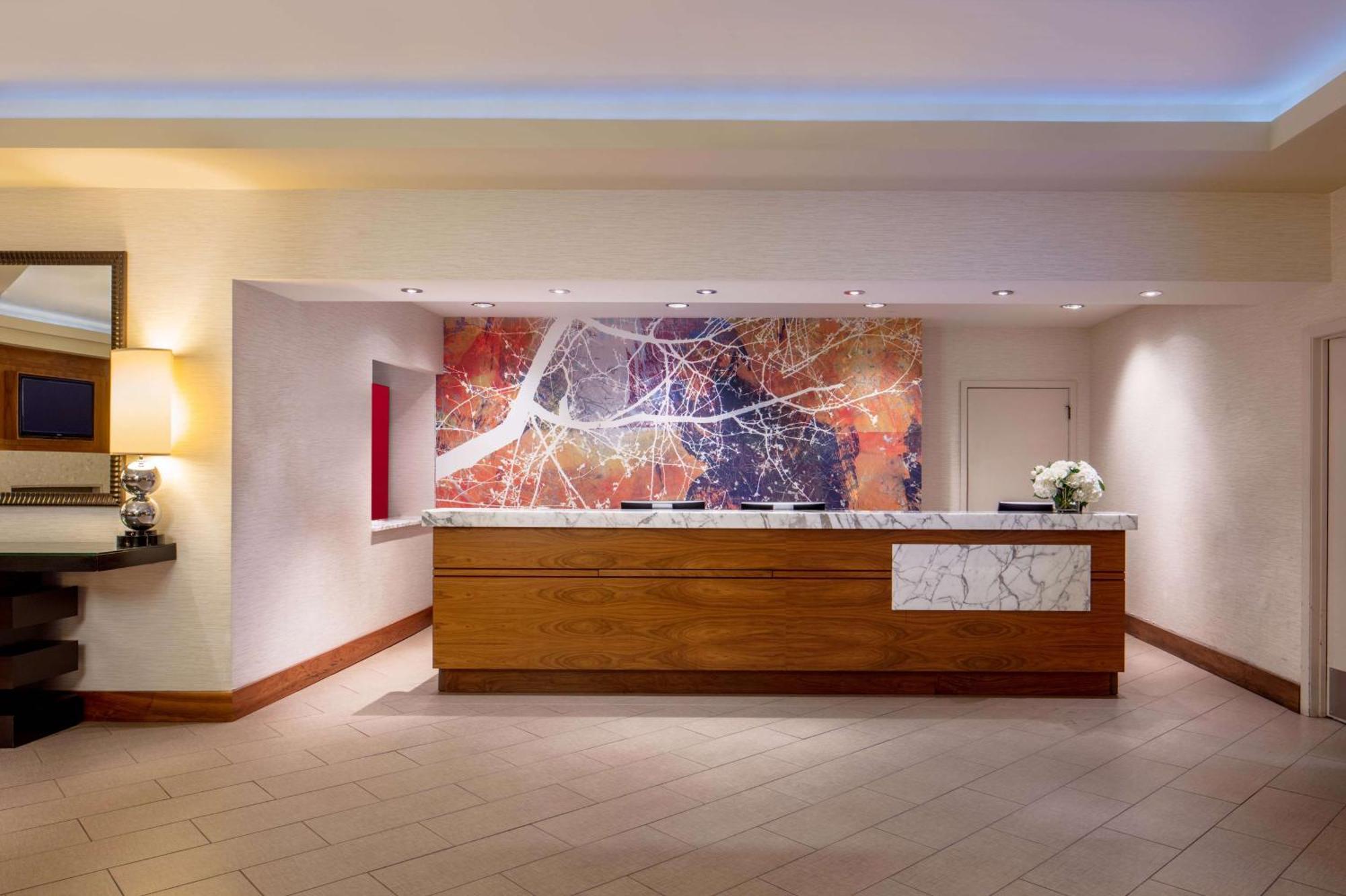 Doubletree Suites By Hilton Minneapolis Downtown Eksteriør bilde
